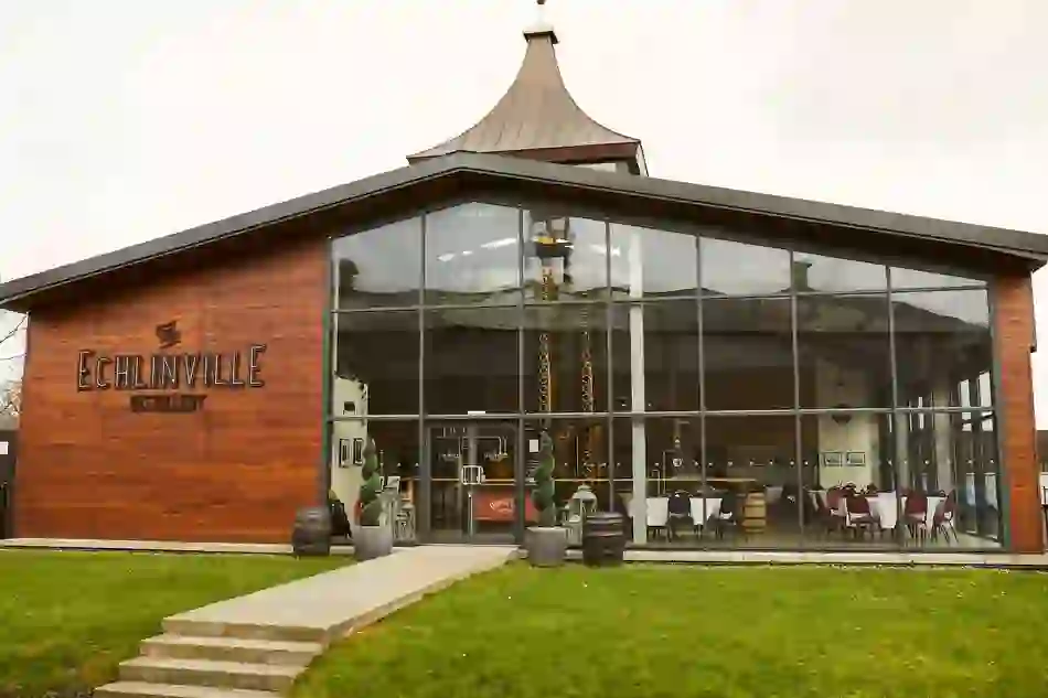 echlinville-distillery-tour-down-external-building-1