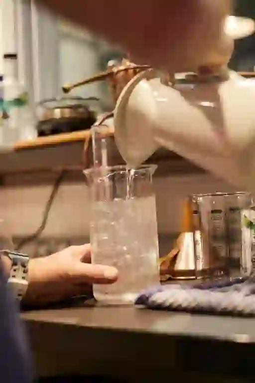 listoke-gin-school-inset-9