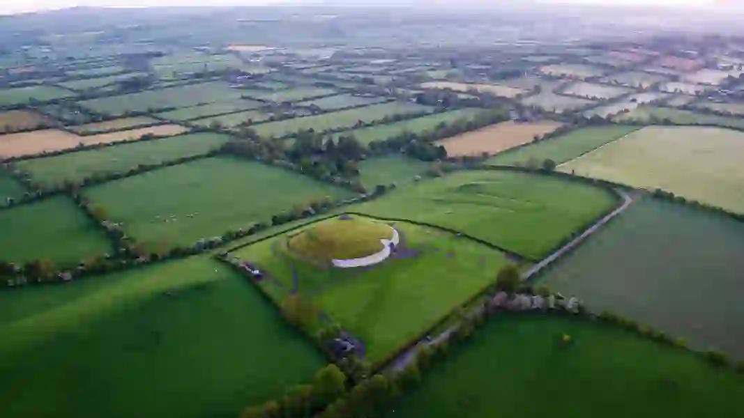 Newgrange Br na Binne Boyne Valley Co Meathwebsize