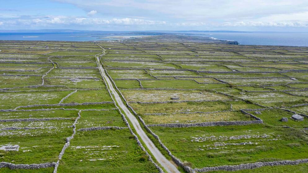10-great-film-and-tv-locations-wild-atlantic-way-inishmore-county-galway-hero-v1