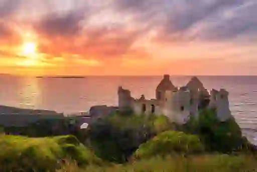 winter-sunsets-dunluce-inset-2