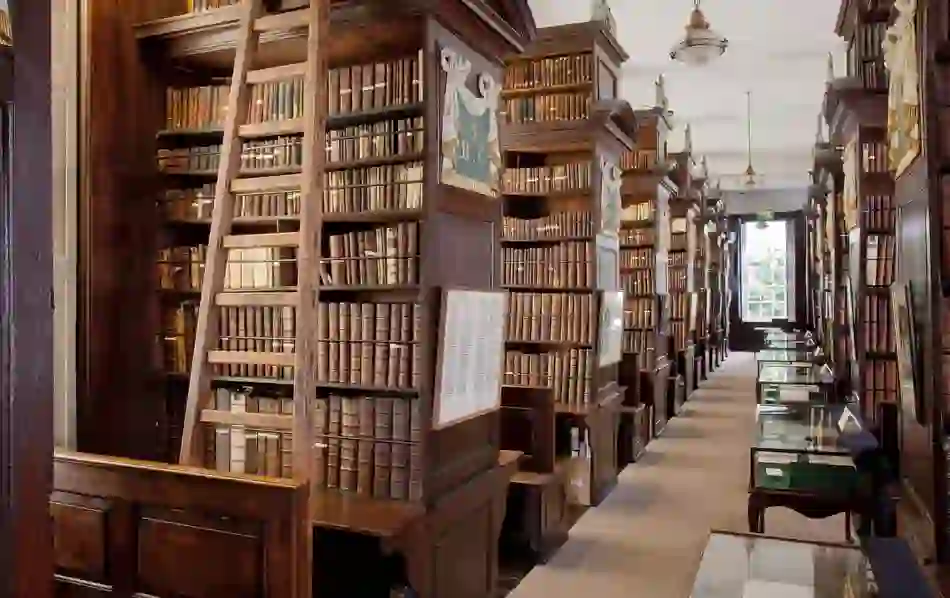 Marsh's Library,  St Patrick's Close