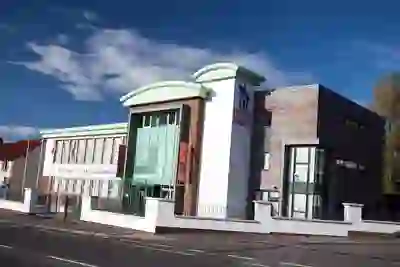 Veduta esterna del Museum of Orange Heritage in una giornata di sole a Belfast.