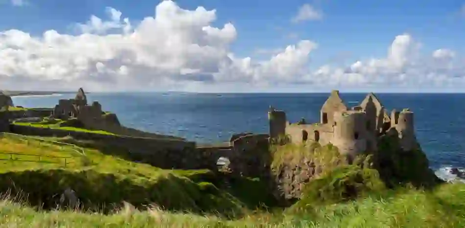 dunluce-castle-bg