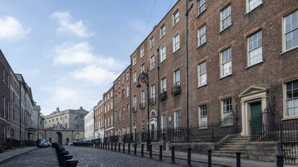 Henrietta St - Header