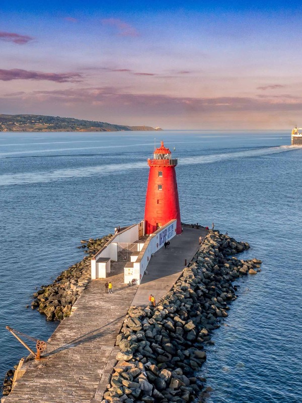 Poolbeg Lighthouse - Header