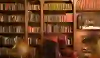 Ballynahinch Castle library