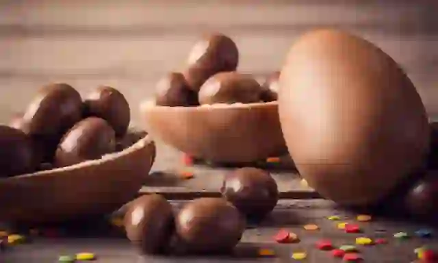 mm-easter-bg