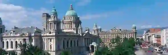 belfast-quarters-strip-cityhall