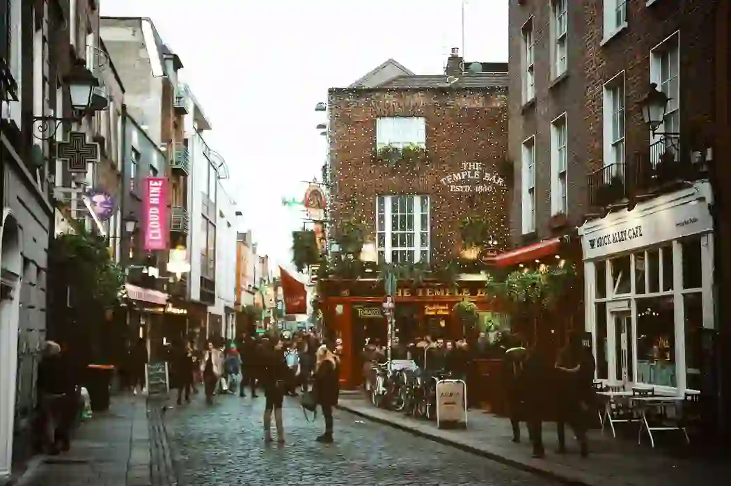 Example-Image-Ireland-OnScreen-Temple-Bar